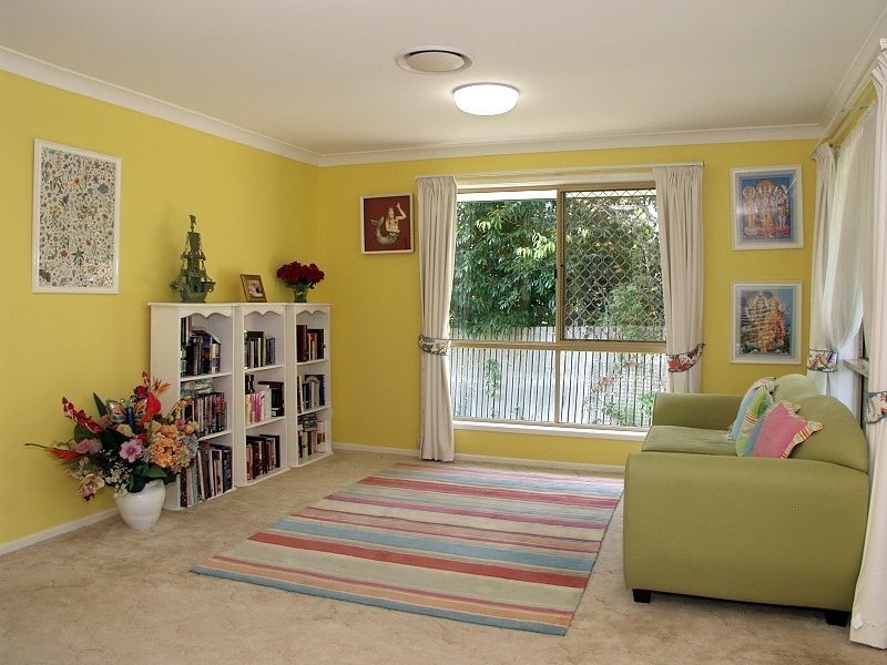 8 Pickford Street, Runcorn QLD 4113