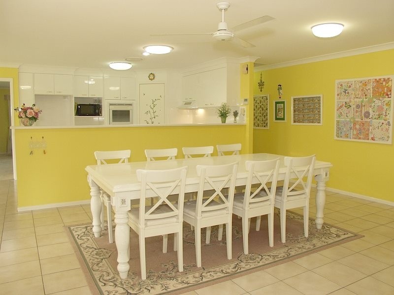 8 Pickford Street, Runcorn QLD 4113