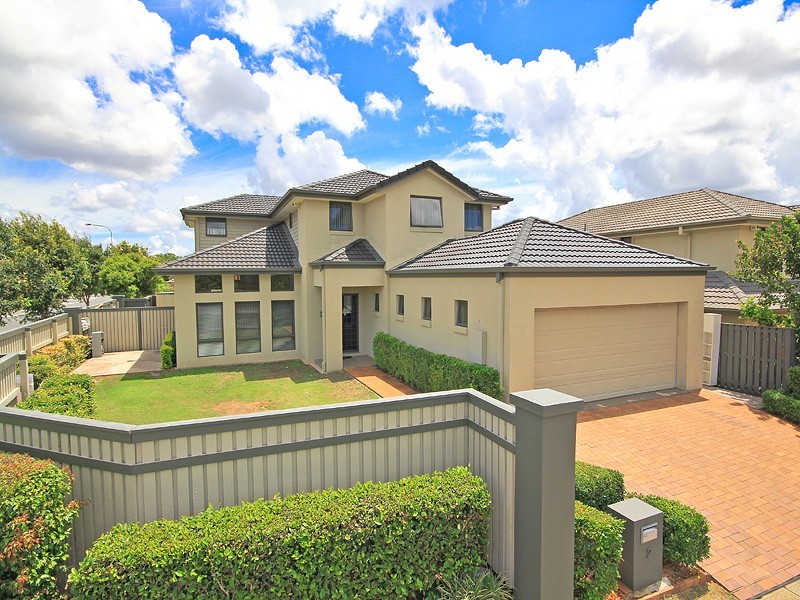 2 Coneybeer Place, Eight Mile Plains QLD 4113