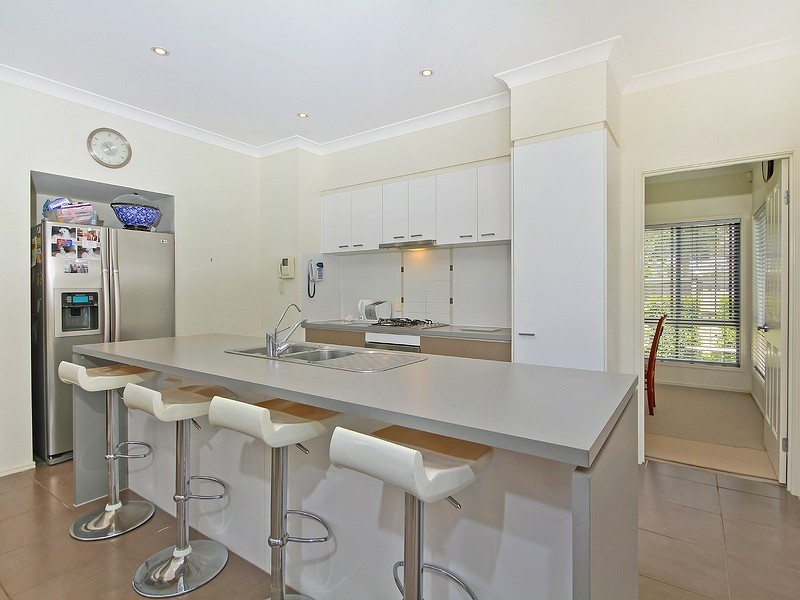 2 Coneybeer Place, Eight Mile Plains QLD 4113