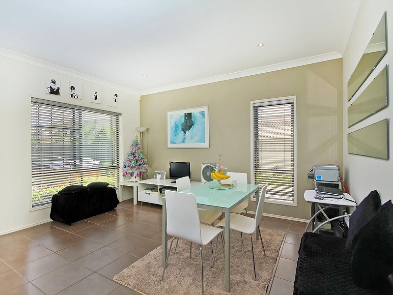 2 Coneybeer Place, Eight Mile Plains QLD 4113