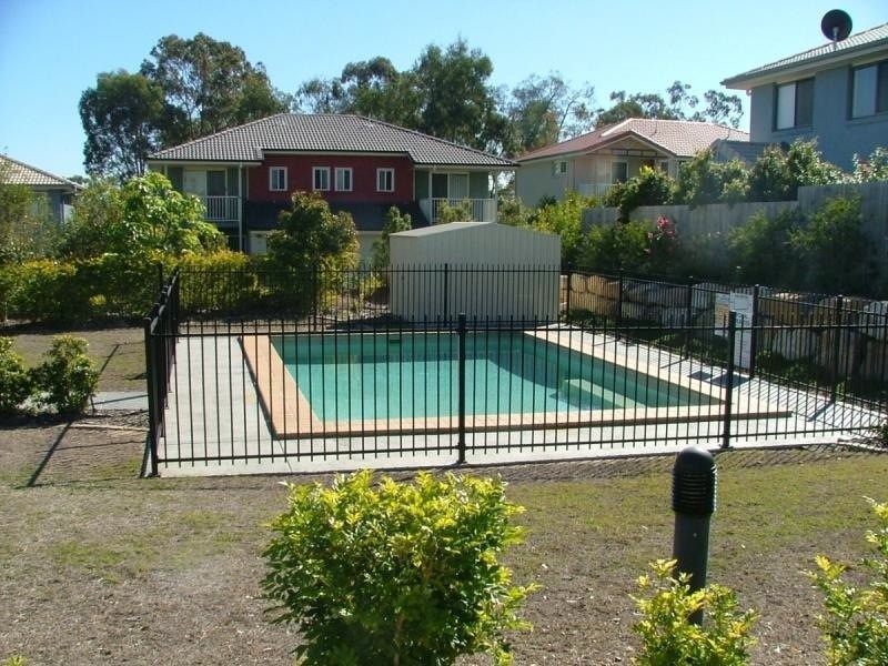 18/1 Daintree Drive, Parkinson QLD 4115