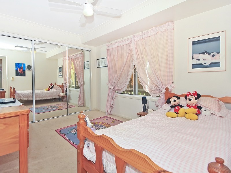 6 Hillburn Street, Runcorn QLD 4113