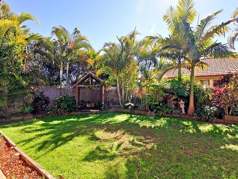 18 Blackhorse Drive, Kuraby QLD 4112