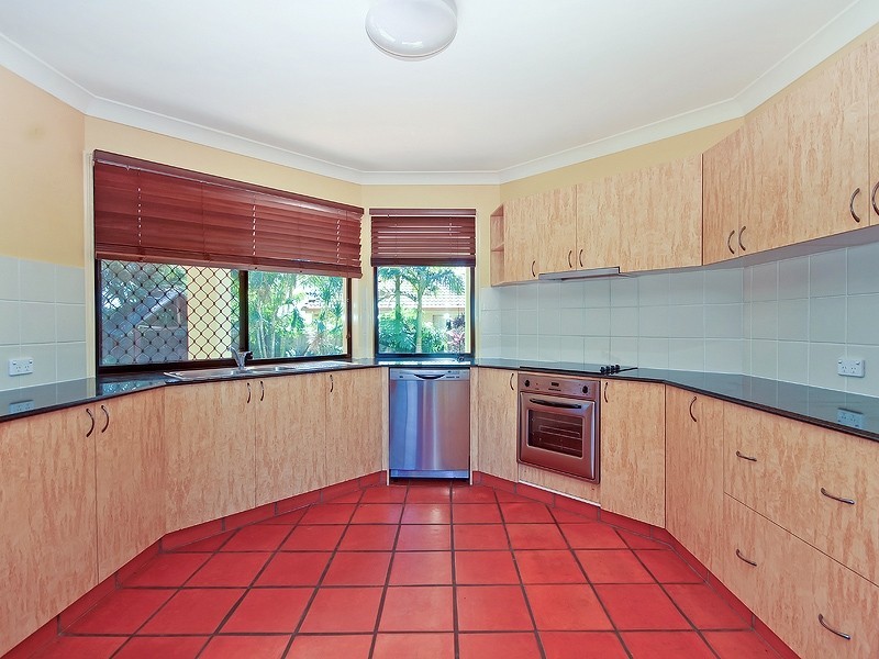 18 Blackhorse Drive, Kuraby QLD 4112