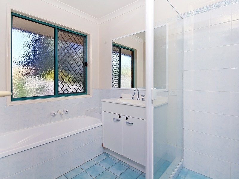 79 Rubicon Crescent, Kuraby QLD 4112