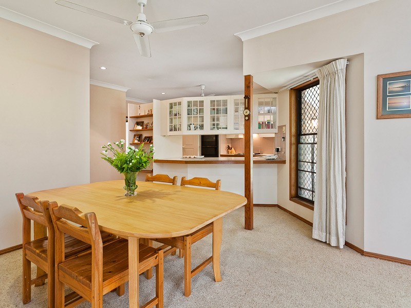 6 Yucca Court, Eight Mile Plains QLD 4113