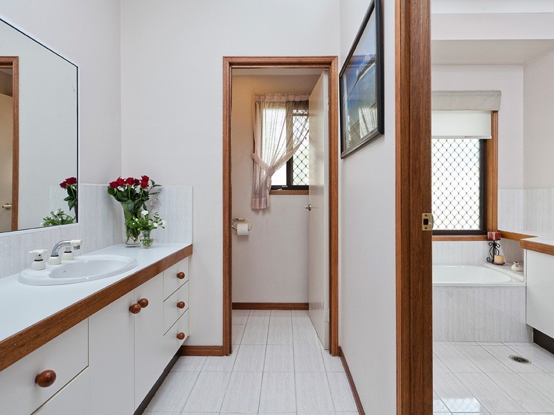 6 Yucca Court, Eight Mile Plains QLD 4113