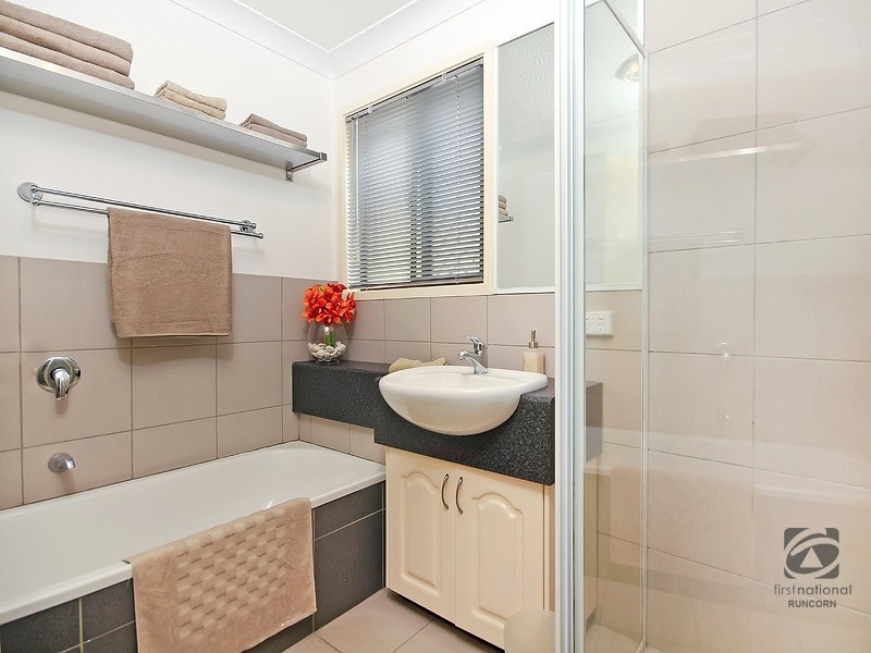 10 Barcoo Street, Runcorn QLD 4113