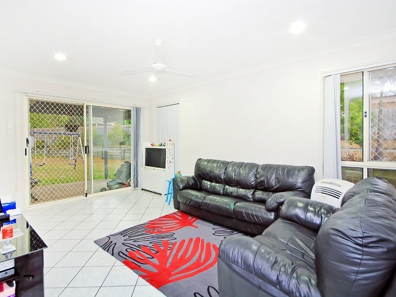 11 Picot Crescent, Runcorn QLD 4113