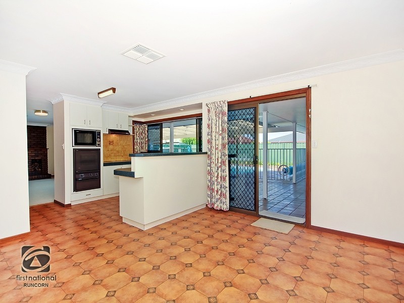 8 Radiata Street, Sunnybank Hills QLD 4109