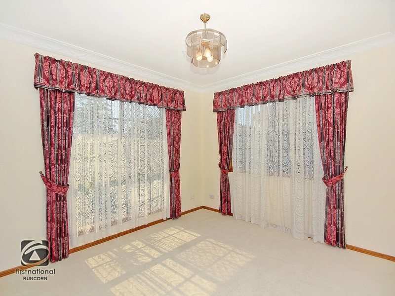 8 Radiata Street, Sunnybank Hills QLD 4109