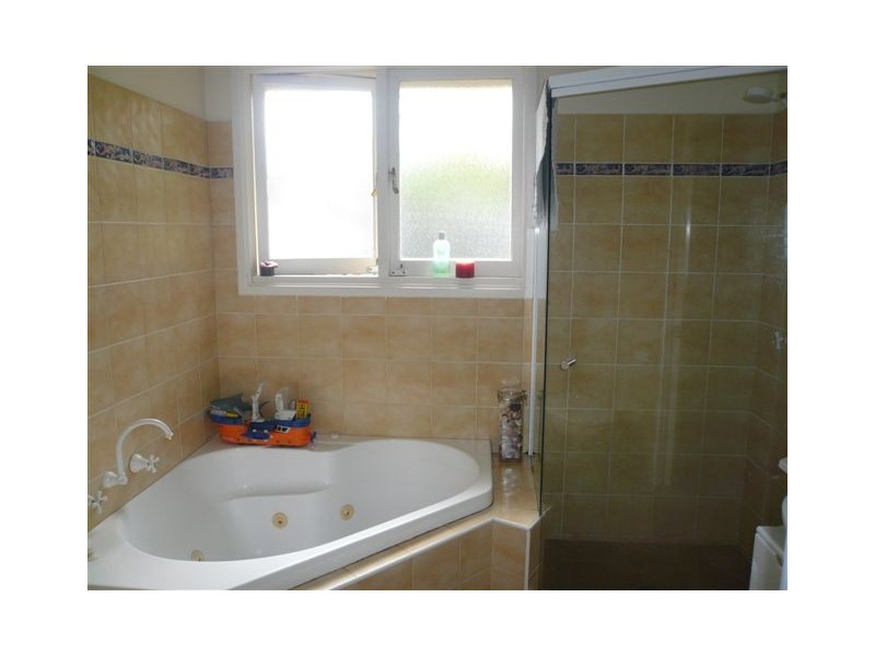 2 Kingsbury Place, Jannali NSW 2226