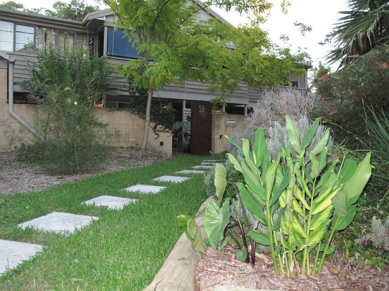 19 Kerr Avenue, Bundeena NSW 2230