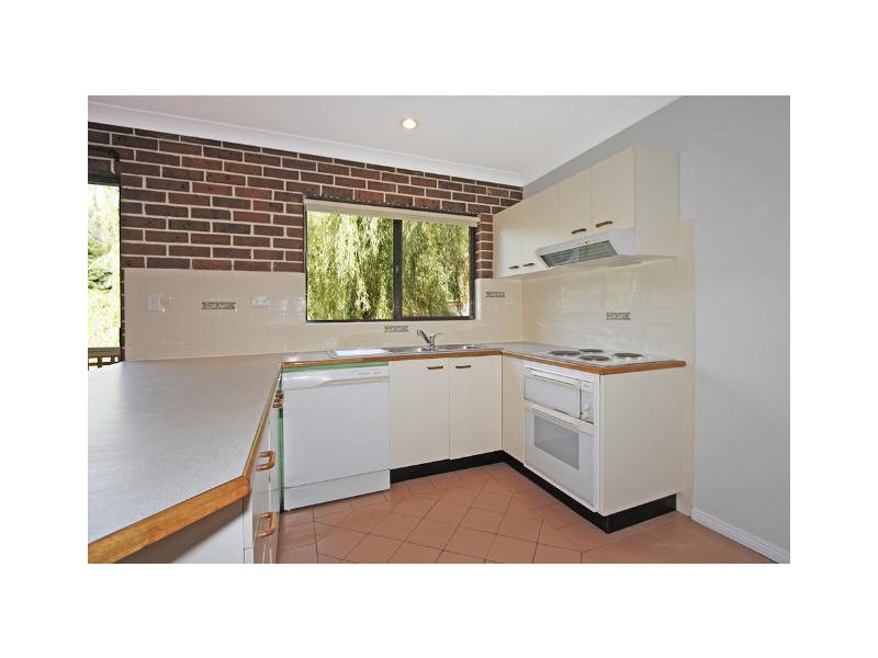 1 Novara Crescent, Como NSW 2226