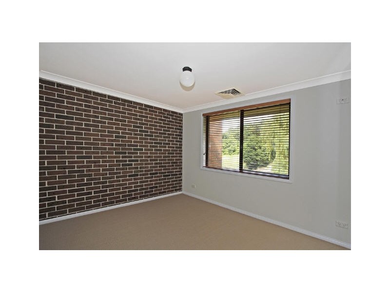 1 Novara Crescent, Como NSW 2226