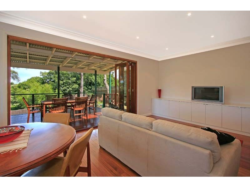 77 National Avenue, Loftus NSW 2232