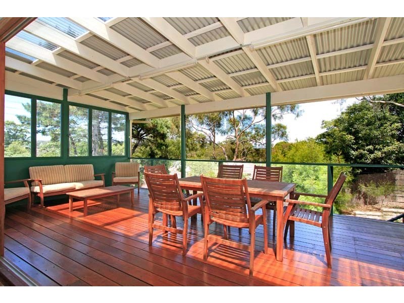 77 National Avenue, Loftus NSW 2232