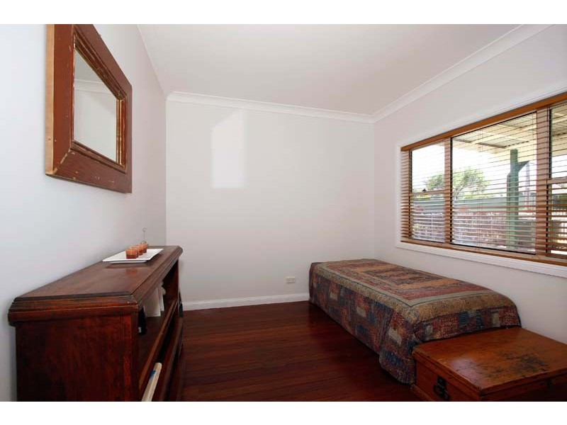 77 National Avenue, Loftus NSW 2232