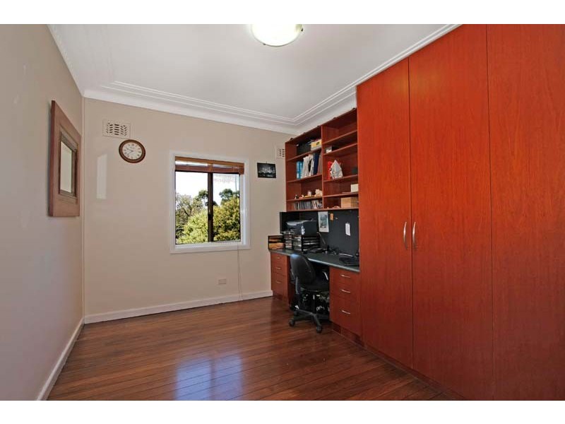 77 National Avenue, Loftus NSW 2232