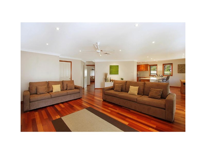 15 Sunbury Street, Sutherland NSW 2232