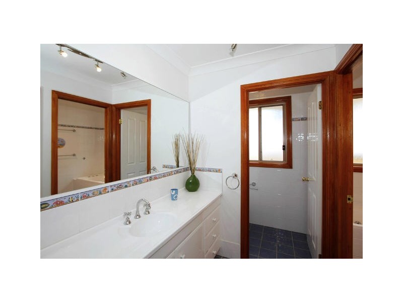 15 Sunbury Street, Sutherland NSW 2232
