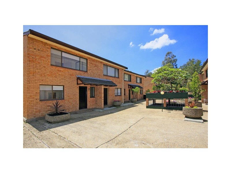 25/28-32 Railway Crescent, Jannali NSW 2226