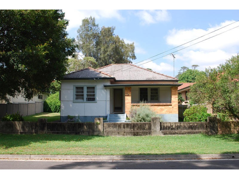 42 Leonay Street, Sutherland NSW 2232