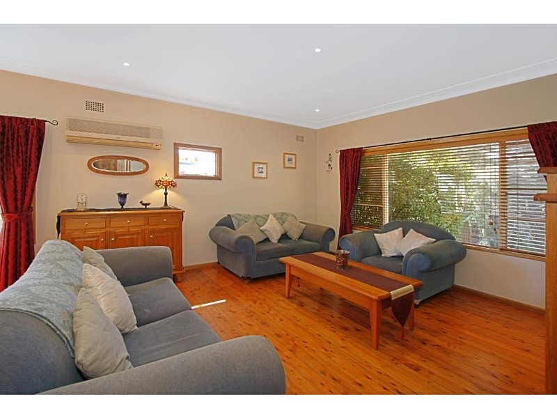 9 Urdala Place, Sutherland NSW 2232