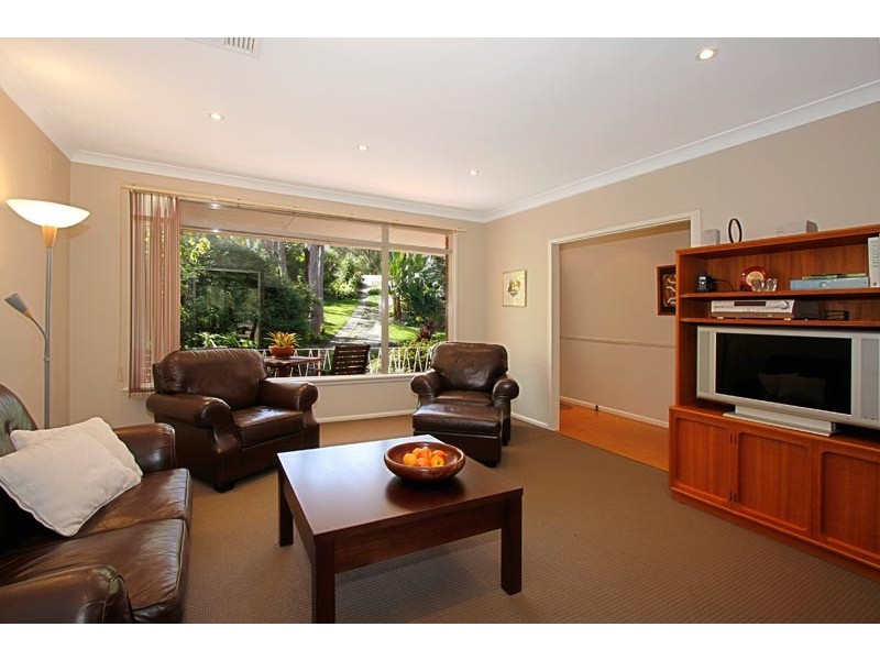 12 Carol Avenue, Jannali NSW 2226