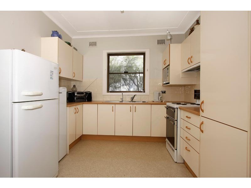 21 Sunbury Street, Sutherland NSW 2232