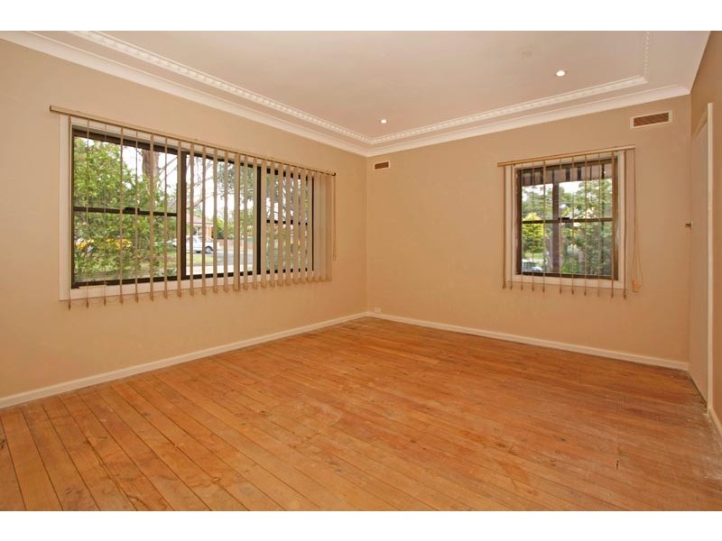 21 Sunbury Street, Sutherland NSW 2232