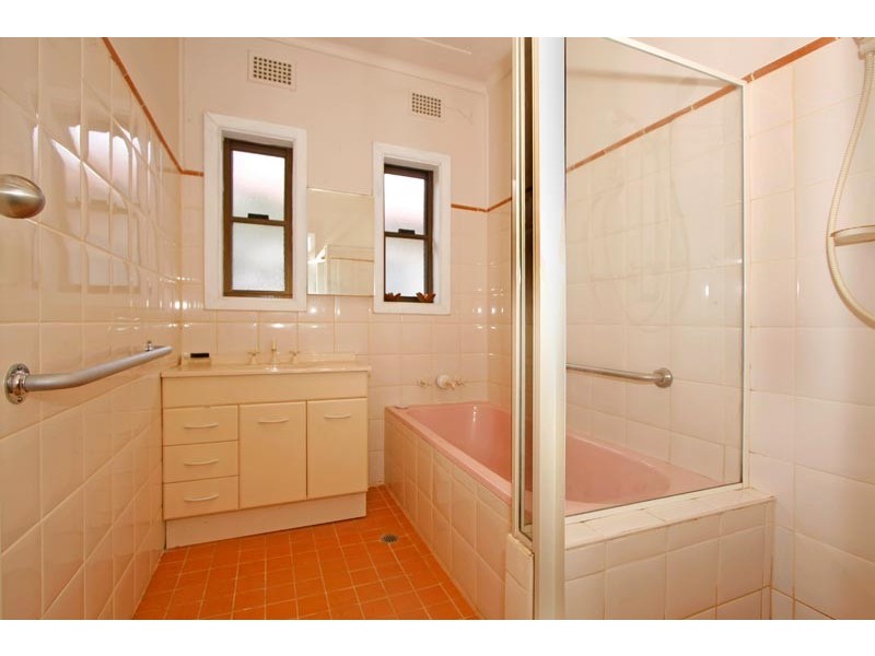 21 Sunbury Street, Sutherland NSW 2232