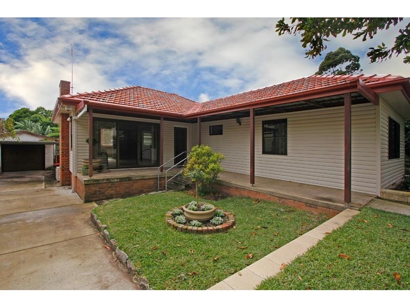 21 Sunbury Street, Sutherland NSW 2232