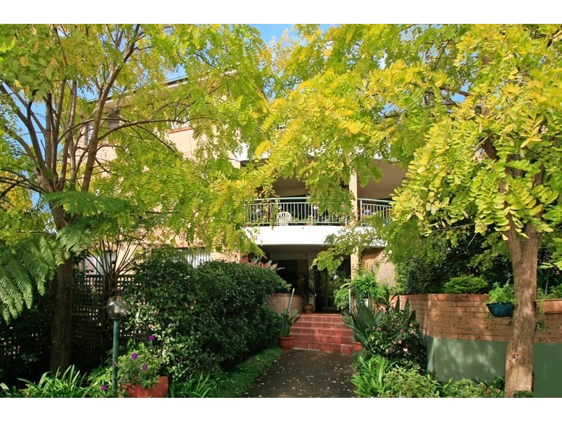 16/20 Leonay Street, Sutherland NSW 2232