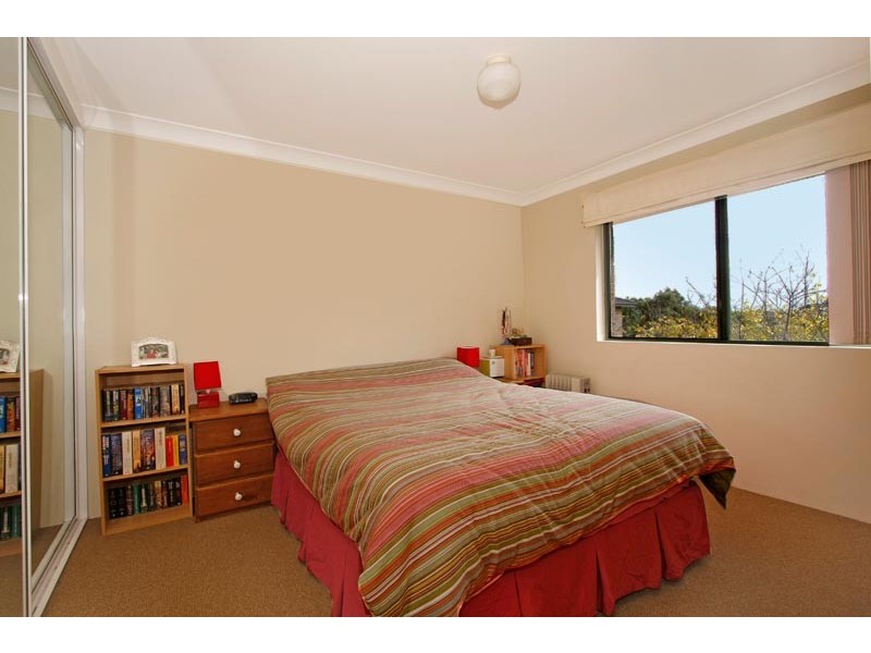 16/20 Leonay Street, Sutherland NSW 2232