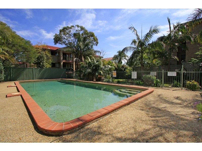 16/20 Leonay Street, Sutherland NSW 2232