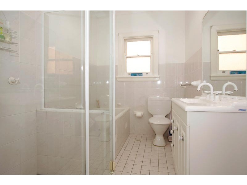 136 Sutherland Road, Jannali NSW 2226