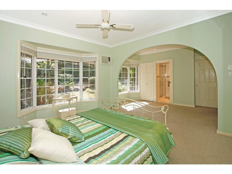 16 Loves Avenue, Oyster Bay NSW 2225