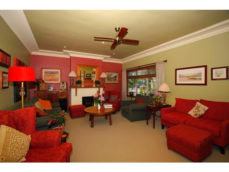 8 Fourth Avenue, Jannali NSW 2226