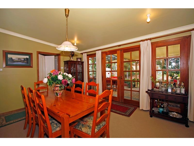 8 Fourth Avenue, Jannali NSW 2226