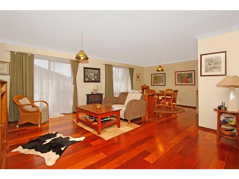 8/153 Wattle Road (Access Via The Boulevarde), Jannali NSW 2226