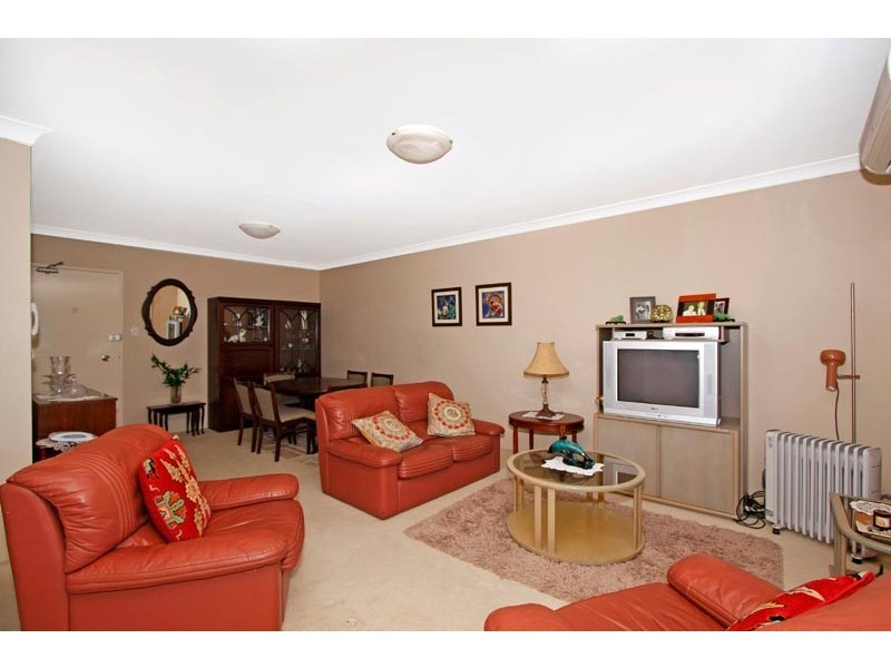 15/28 Leonay Street, Sutherland NSW 2232