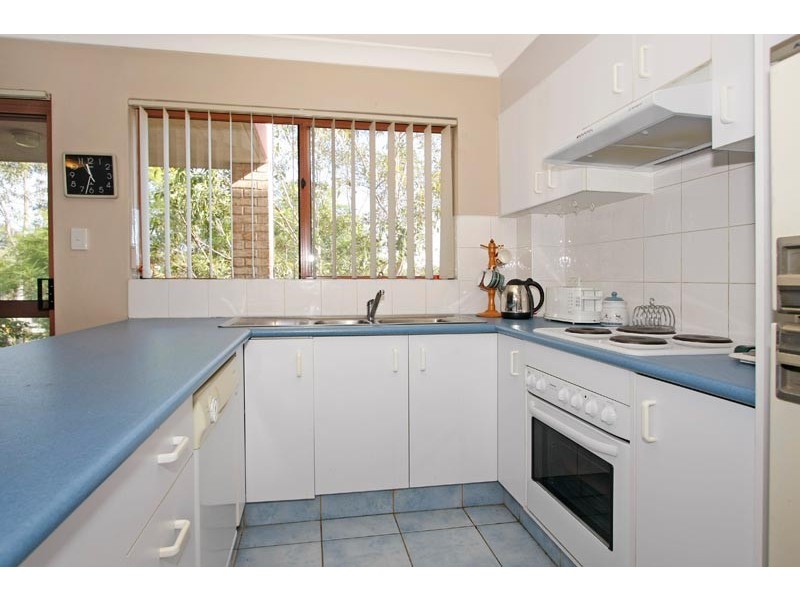 15/28 Leonay Street, Sutherland NSW 2232