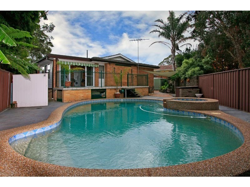 6 Jean Avenue, Miranda NSW 2228