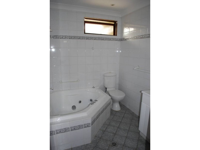 208 Prices Circuit, Woronora NSW 2232