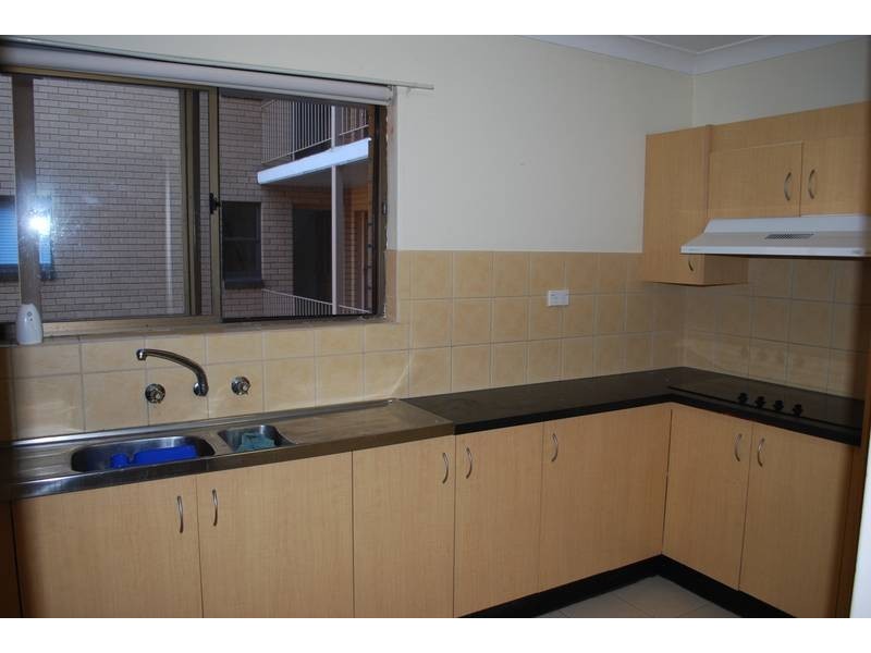 3/8 Taren Road South, Caringbah NSW 2229