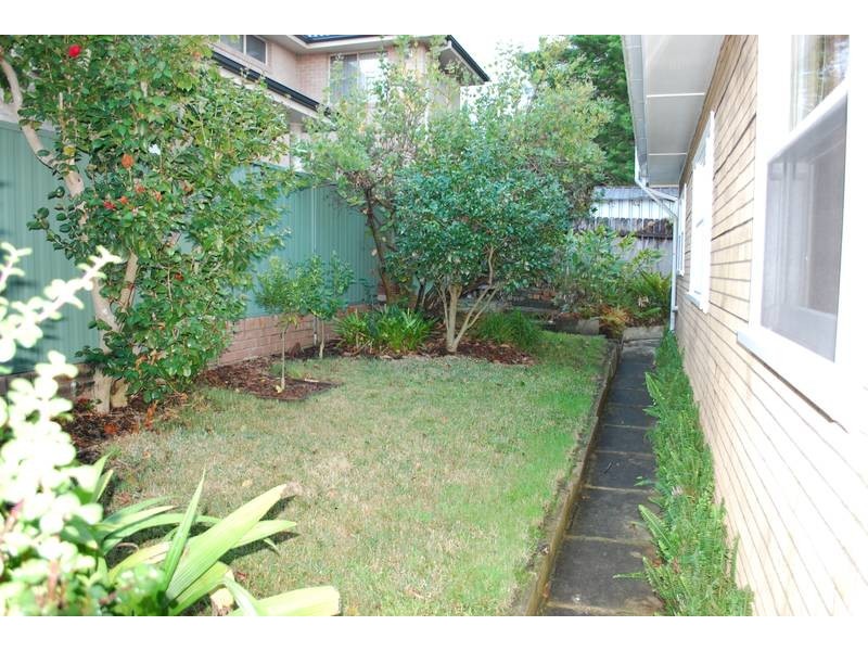 Flat/12-14 Mitchell Avenue (Access via Victoria Street), Jannali NSW 2226