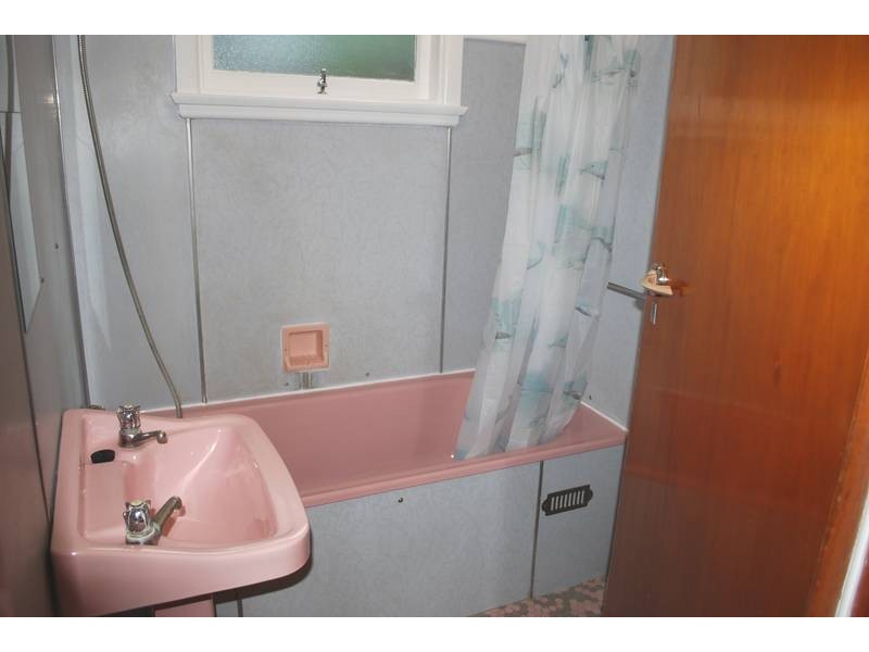 Flat/12-14 Mitchell Avenue (Access via Victoria Street), Jannali NSW 2226