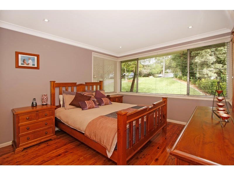 43 Mokera Avenue, Kirrawee NSW 2232